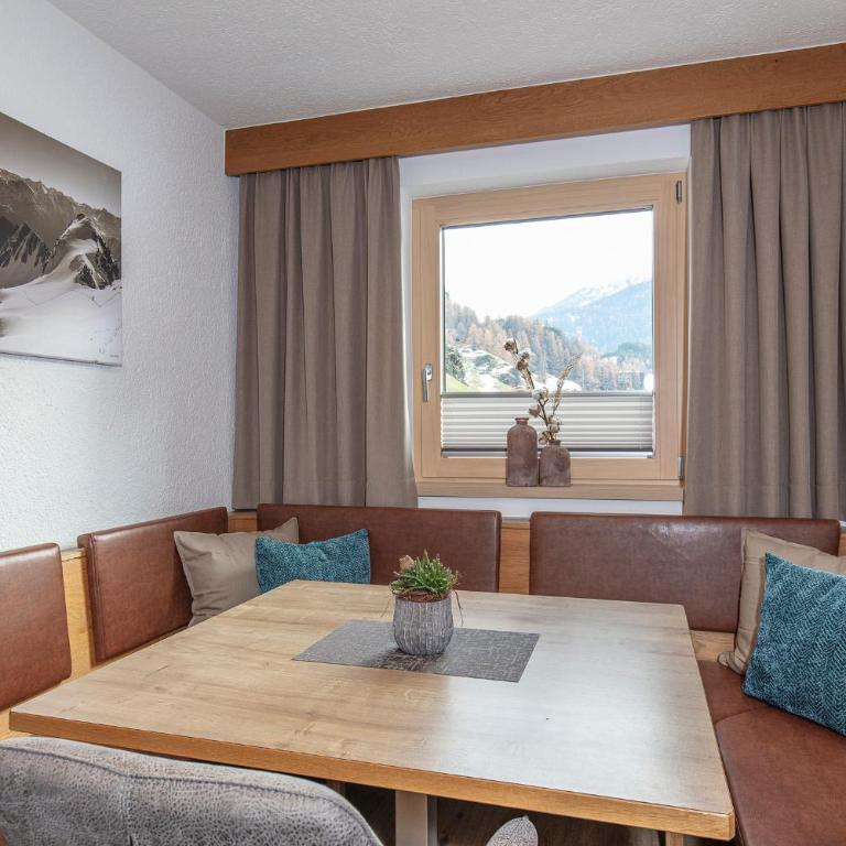 Gustls Ferienhäusl - Two-Bedroom Apartment with Balcony (4 Adults) - 25