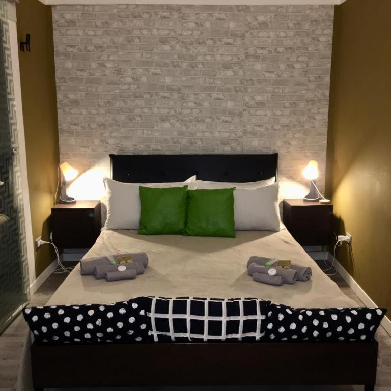Minihomecatania - Double Room with Private Bathroom - 5