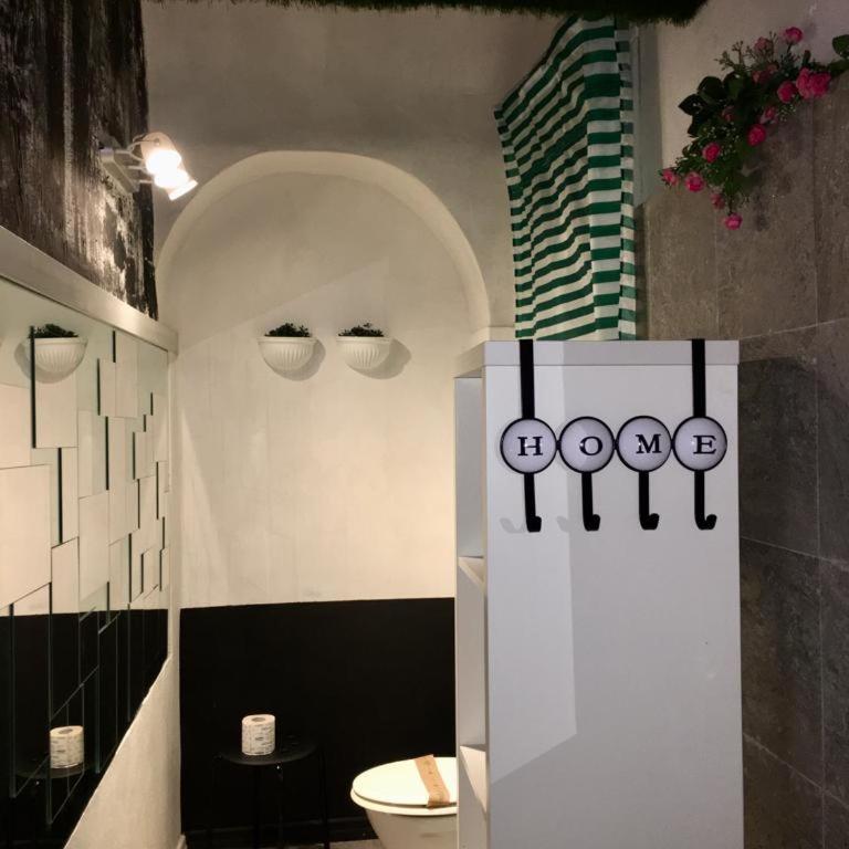 Minihomecatania - Double Room with Private Bathroom - 12