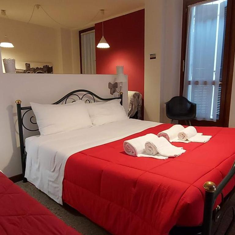 Marconi Rooms Loggia delle Erbe - Studio with Balcony - 1