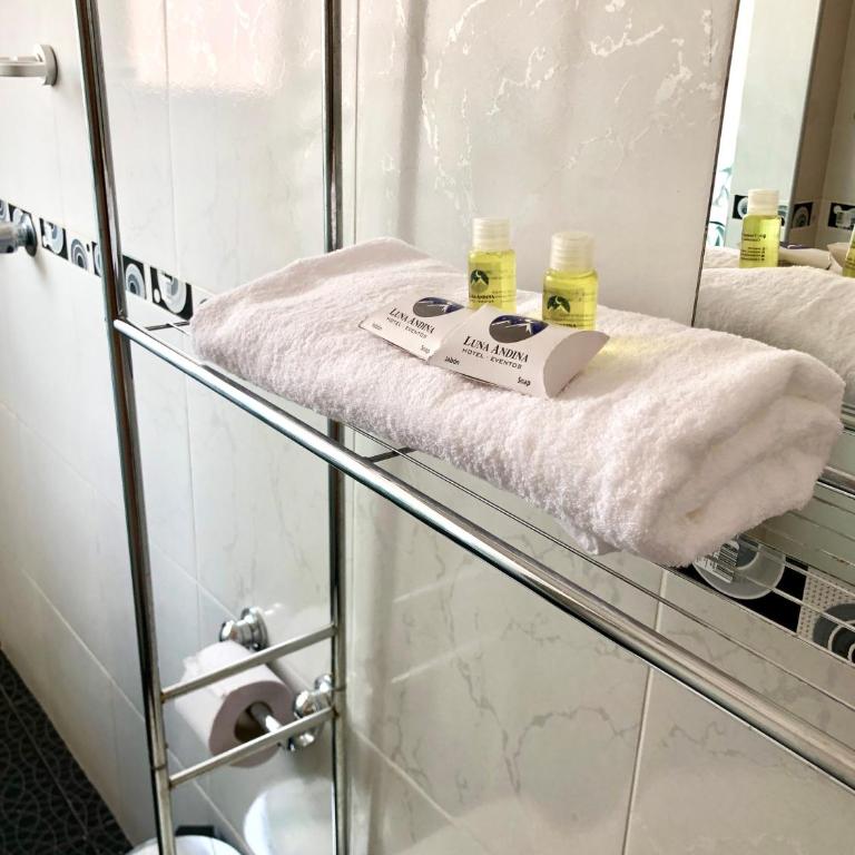 Luna Andina - Habitación Doble con baño privado - 5