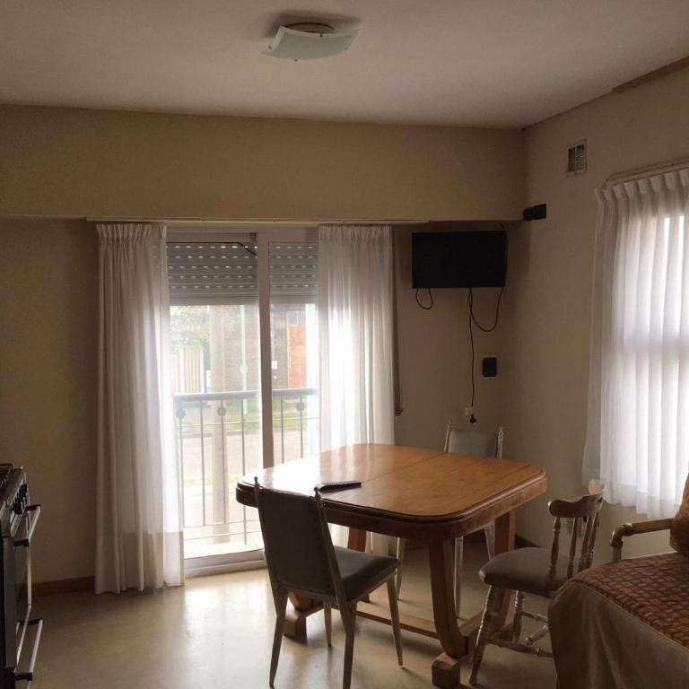 Alquiler Temporario Olavarría - Apartamento de 1 dormitorio - 1