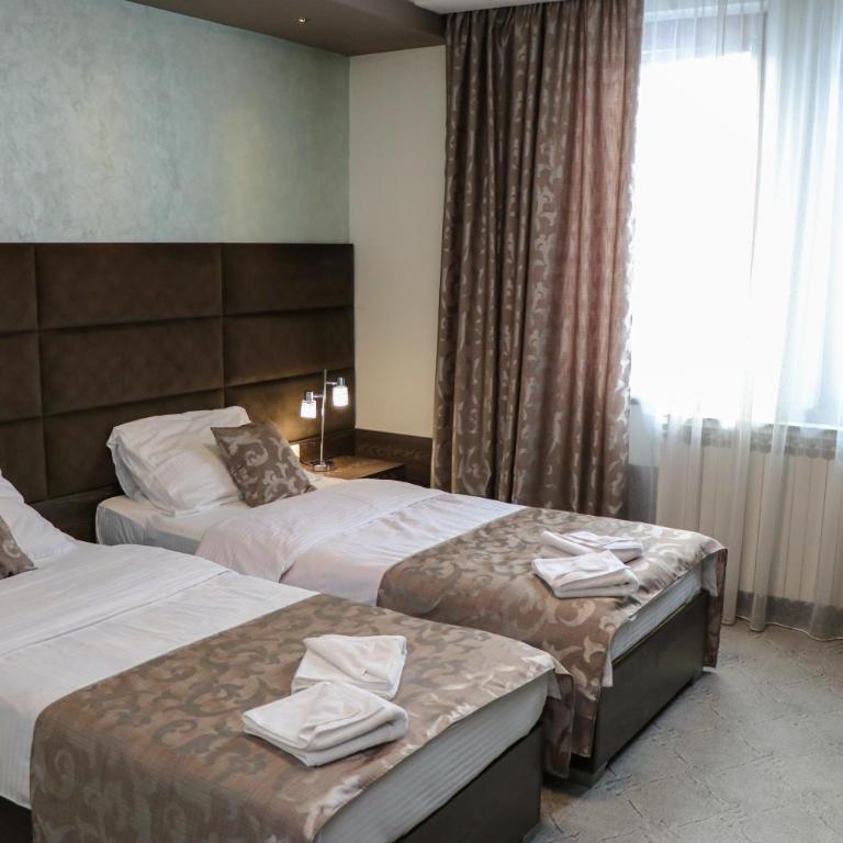 BOLERO - Deluxe Double or Twin Room with City View - 5
