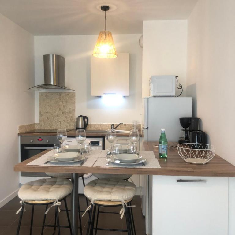 Le Carré des Vosges Vannes centre avec terrasse, parking privatif, Wifi - Appartamento con 1 Camera da Letto - 4