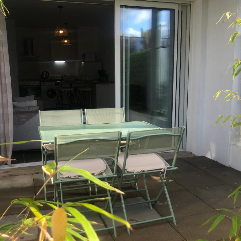 Le Carré des Vosges Vannes centre avec terrasse, parking privatif, Wifi - Appartamento con 1 Camera da Letto - 12