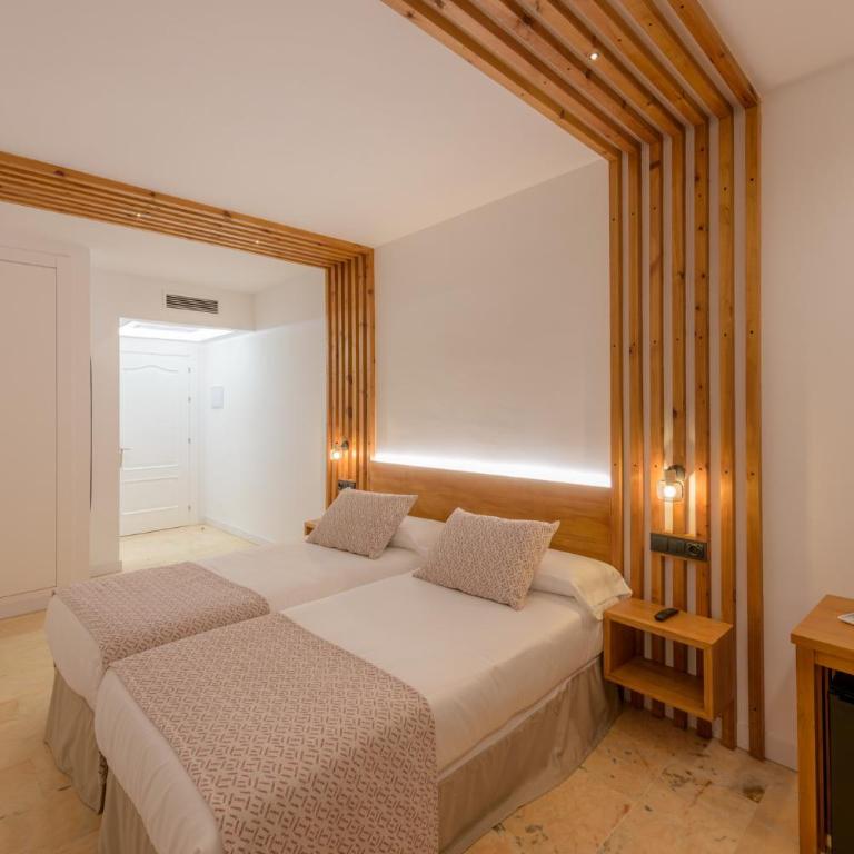Hotel Boutique Sibarys - Adults Recommended - Habitación Doble Deluxe con balcón - 11