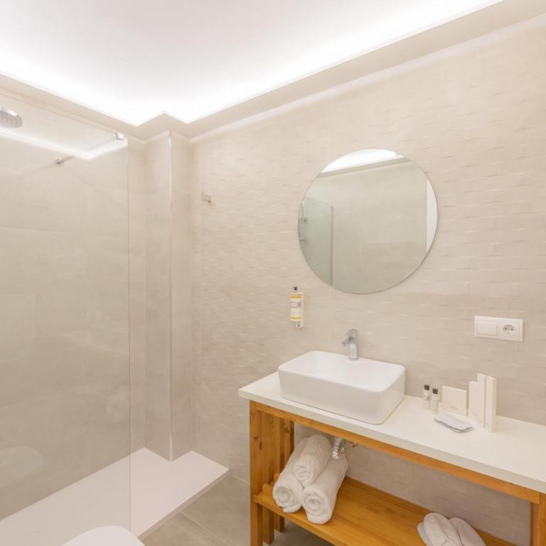Hotel Boutique Sibarys - Adults Recommended - Habitación Doble Deluxe con balcón - 30
