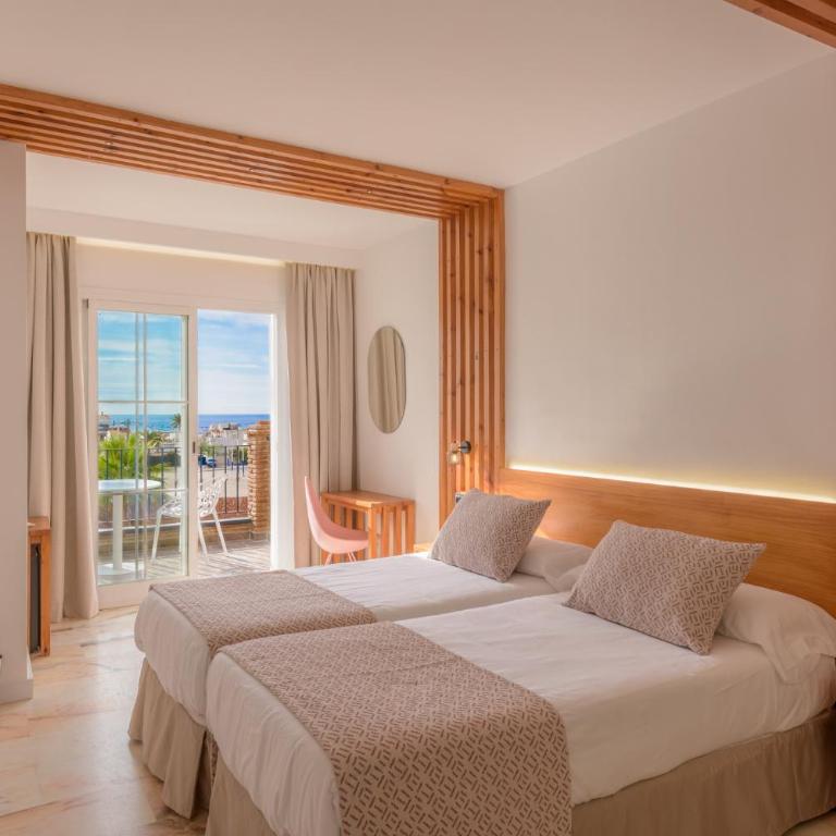 Hotel Boutique Sibarys - Adults Recommended - Habitación Doble Deluxe con balcón y vistas parciales al mar - 16