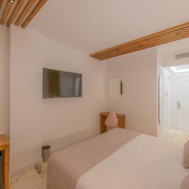 Hotel Boutique Sibarys - Adults Recommended - Habitación Doble Deluxe con balcón y vistas parciales al mar - 25