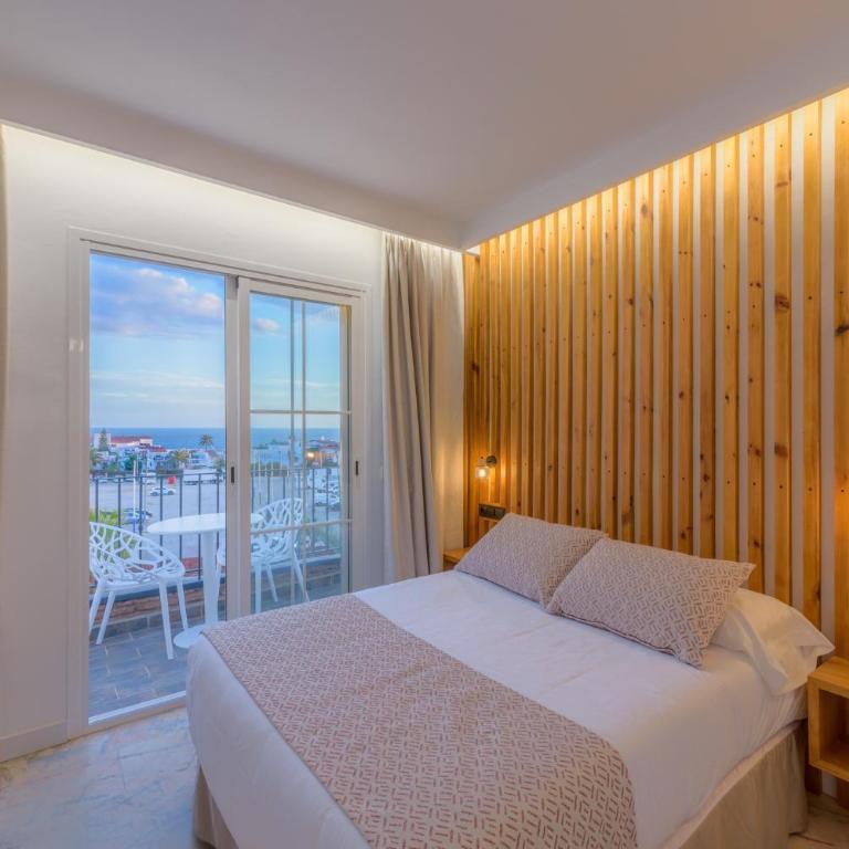 Hotel Boutique Sibarys - Adults Recommended - Habitación Doble con balcón y vistas parciales al mar - 11
