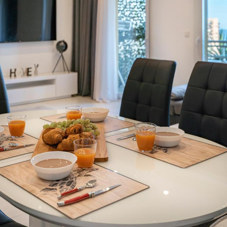 Frontière Monaco, Terrasse, Vue Mer, Parking - AB - Appartement 2 Chambres - 9