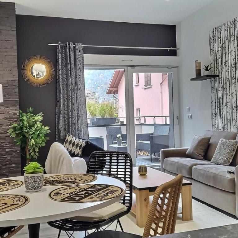 Black&White Home-by So'SerenityHome-Balcon-Parking - Appartement 1 Chambre - 9