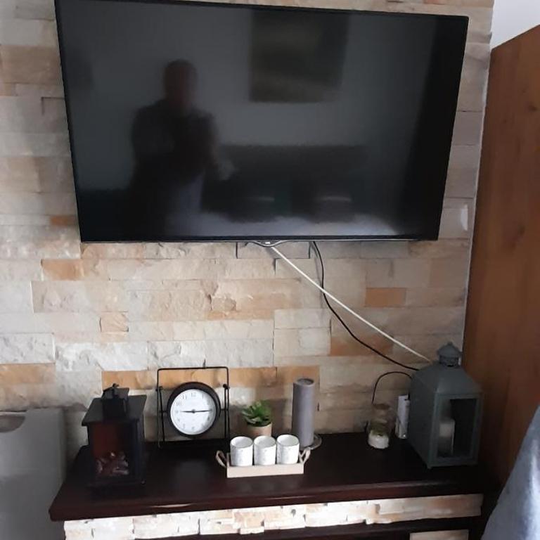 Apartman Milmari Vujic P23 and P26 - Studio with Mountain View - 3