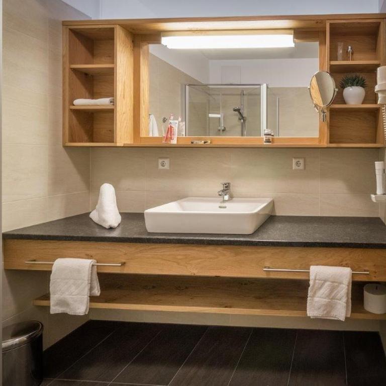 Almhotel Kärnten - Standard Doppelzimmer - 1