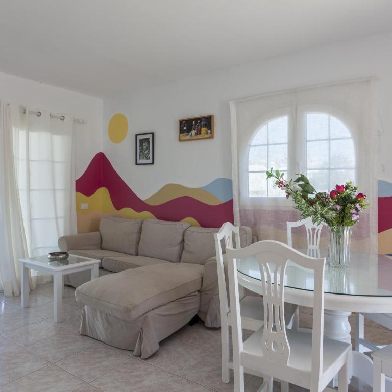 Galera Beach Boutique Art Villas with Private Pools, Free Wifi & BBQ, Corralejo by Amazzzing Travel - Villa de 3 dormitorios - 11
