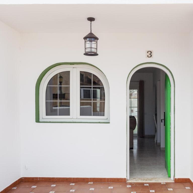 Galera Beach Boutique Art Villas with Private Pools, Free Wifi & BBQ, Corralejo by Amazzzing Travel - Villa privada - 3