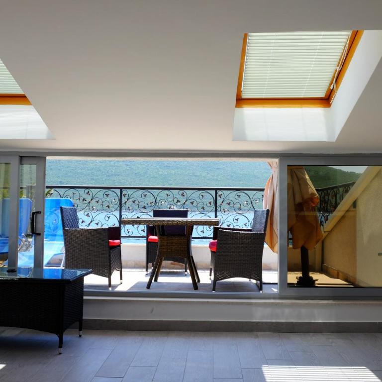 Apartment SM - One-Bedroom Apartment with Terrace and Sea View - Attic - 21