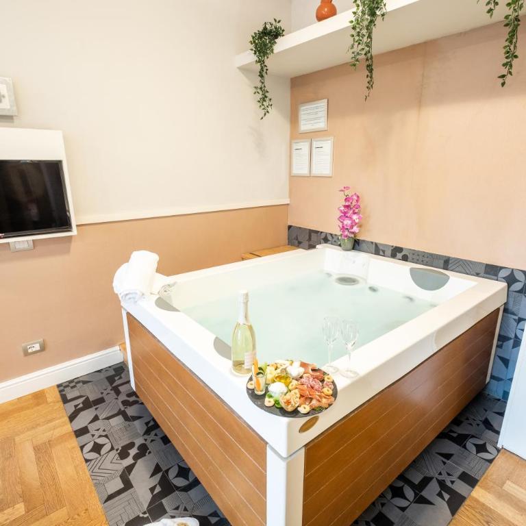 Rome River Inn - Suite con Vasca Idromassaggio per 2 Persone - 4
