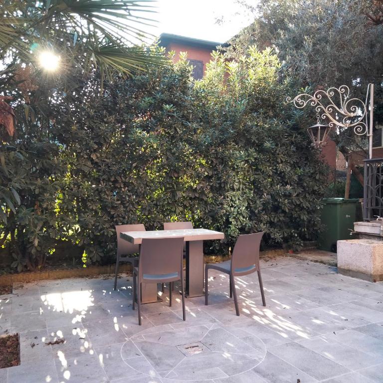 La Villa bed & breakfast - Double Room with Private Bathroom - 4