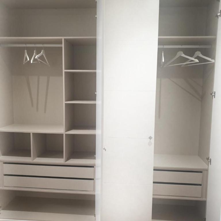 San Antón Piso de lujo centro con Aire ac by Apartamentos Logrono - Apartamento de 3 dormitorios - 12