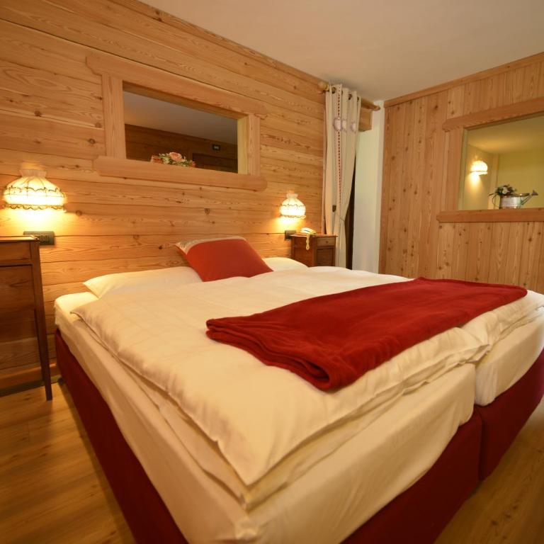 Albergo Alpenrose Ski&Bike Mountain Hotel - Suite Familiare con Balcone - 1