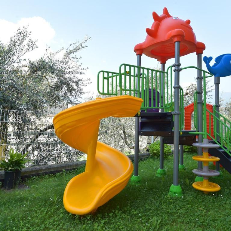 Primavera ApartmentSuites - Appartamento con 2 Camere da Letto - 3