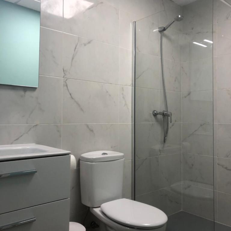 Alojamiento Torrevieja playa frente al mar - Apartamento de 1 dormitorio - 9
