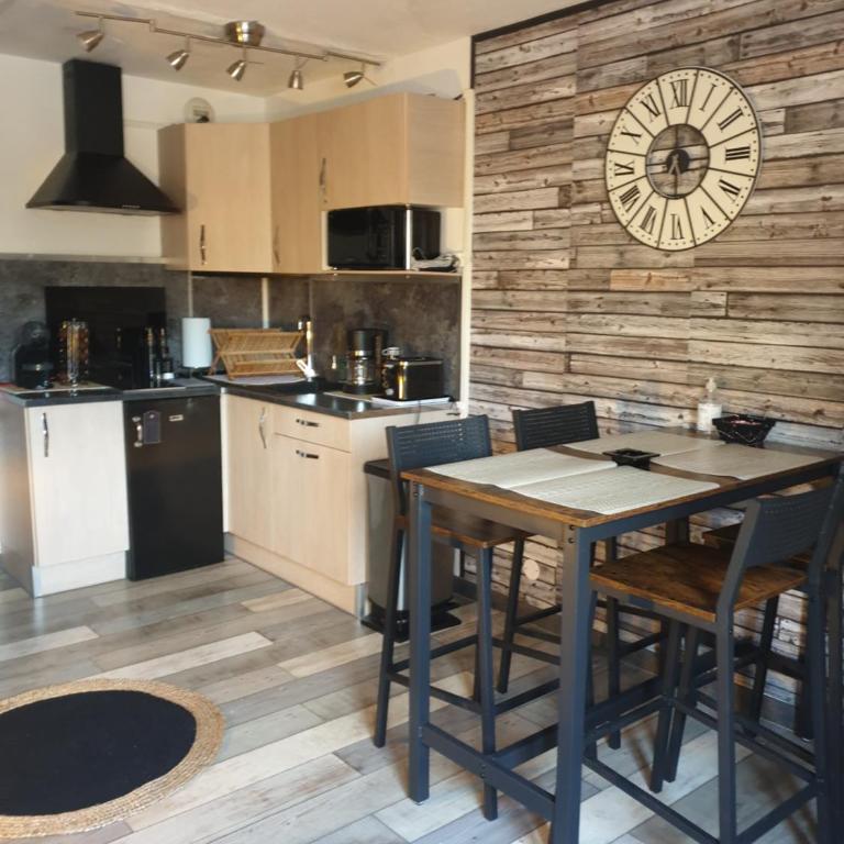 Studio proche plage, Fréjus - Apartamento Estudio - 2