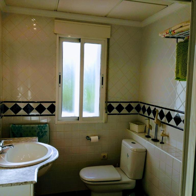 At the center & very close to the Paseo beach, with double garage, renovated and fully equipped apartment - Apartamento de 3 dormitorios - 45