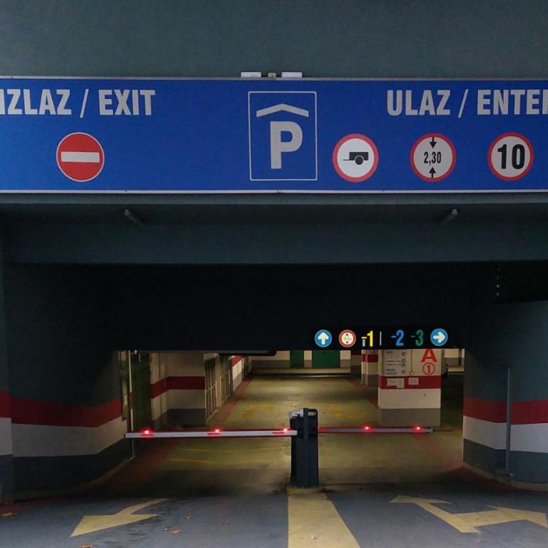 Luxury Apartment Karic FREE parking - Apartman sa 1 Spavaćom Sobom - 63