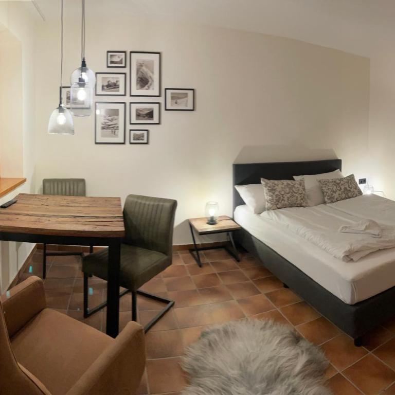 Landhaus Lodges Kaprun by we rent - Apartment mit Balkon - 3