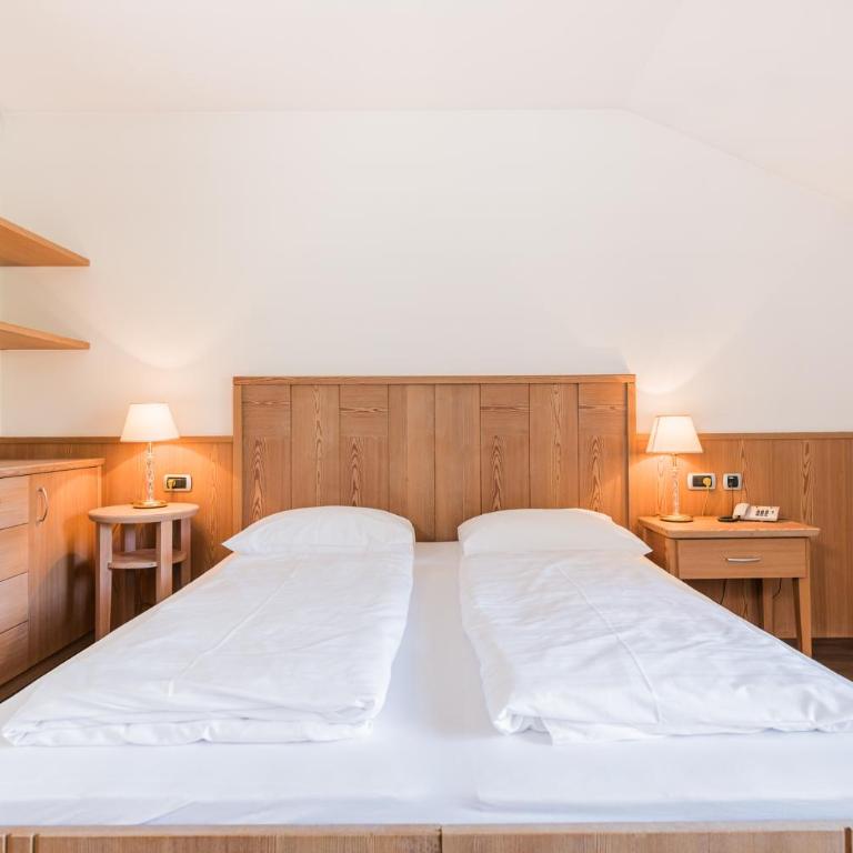 Aparthotel KRONPLATZ Luxury House - Appartamento Monolocale con Balcone - 1