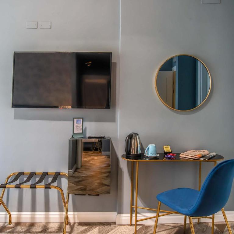 Bloom Hotel Rome - Camera Matrimoniale/Doppia con Letti Singoli con Bagno Privato - 21