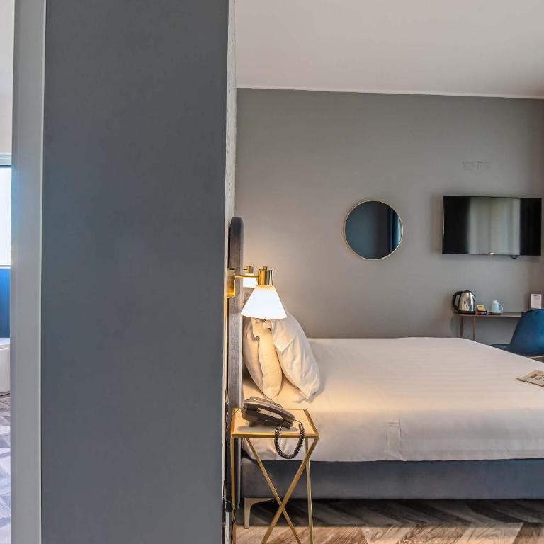 Bloom Hotel Rome - Camera Matrimoniale/Doppia con Letti Singoli con Bagno Privato - 20