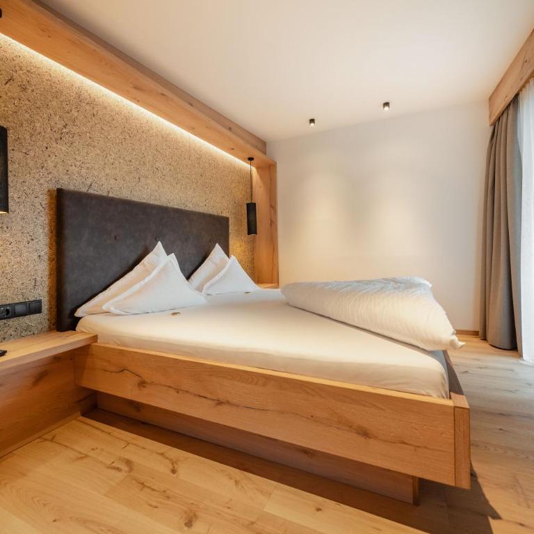 Kräuterhotel Hochzillertal - Superior Dreibettzimmer - 3