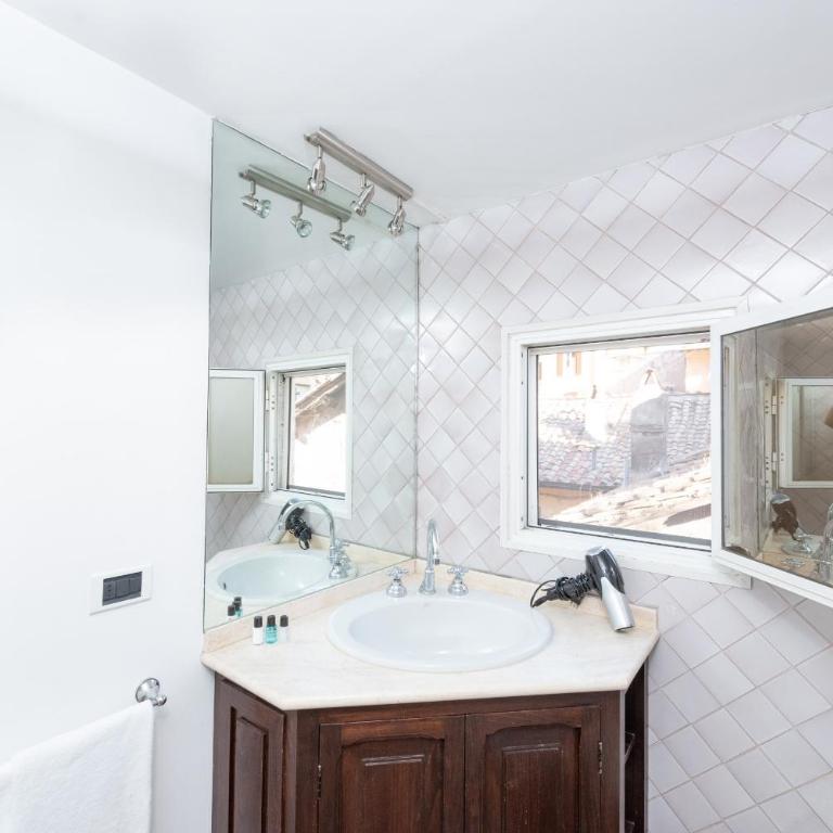 Stunning Campo De Fiori Apartment with Terrace - Appartamento con Terrazza - 7