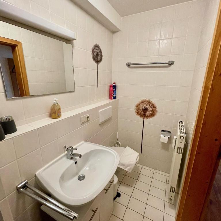 FeWo Auszeit - Apartment with Balcony - 4