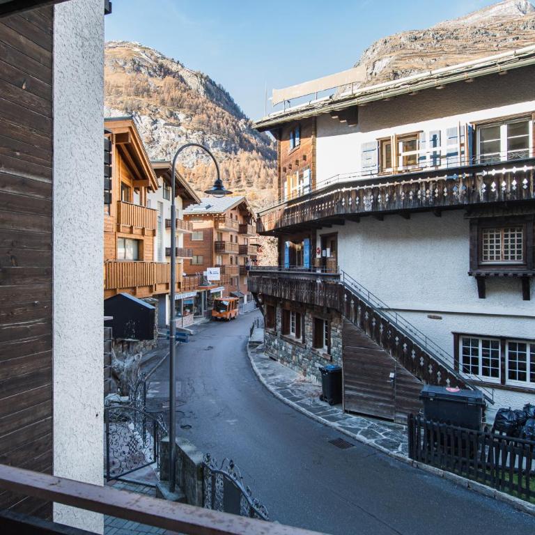 Haus Floralp - Apartment mit 2 Schlafzimmern - 1. Etage - 2