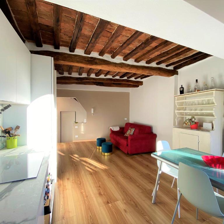 CASA ILARIA - Luminoso Appartamento con Vista nel Centro Storico - Appartamento con 1 Camera da Letto - 15