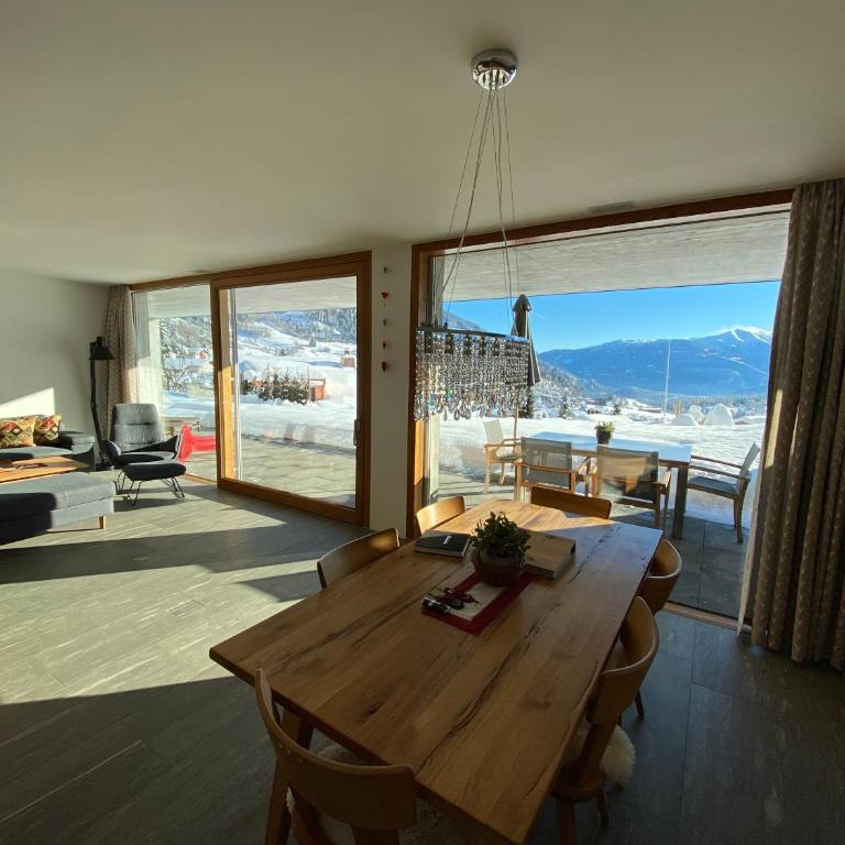 Casa Admisa, spektakuläre Aussicht, Ski in and out, hochwertige Einrichtung, Valserstein und Eiche - Apartment mit 2 Schlafzimmern - 40