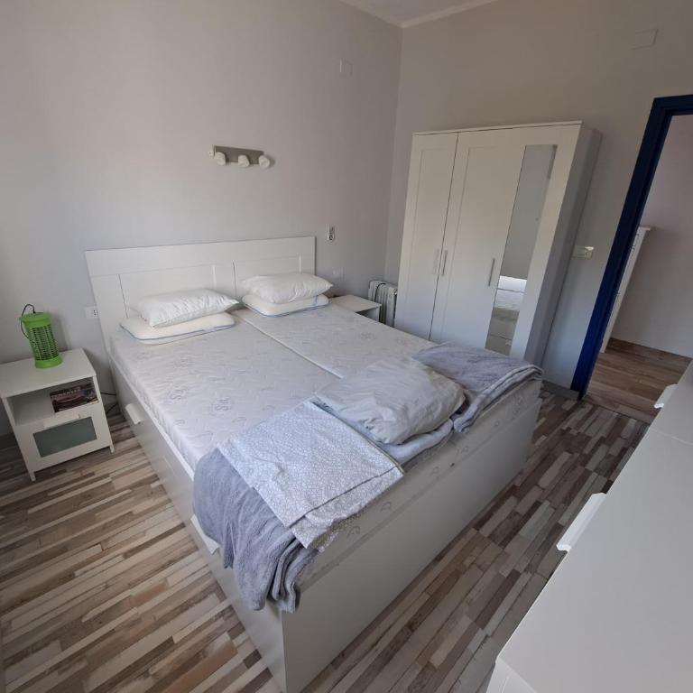 Tenerife apartment 100m2 CASA DE DON QUIJOTE with a terrace of 100m2 with a view of the ocean and Teide volcano and a garden of 600m2 - Two-Bedroom Apartment - 26