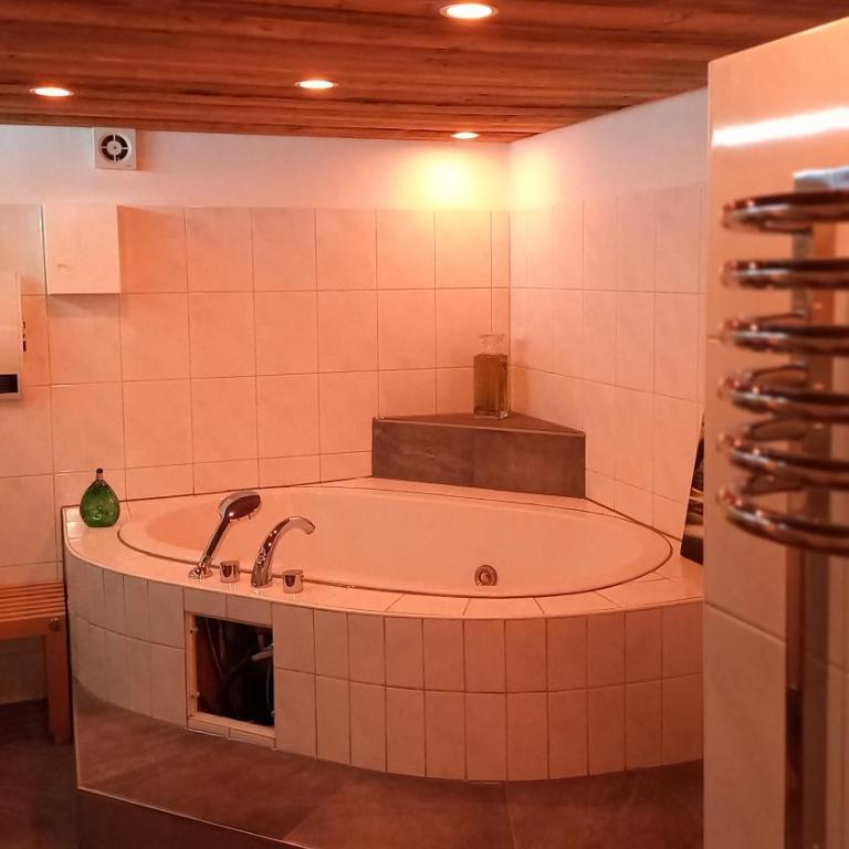 Huis am Berg - Apartment mit 2 Schlafzimmern mit Balkon und Terrasse - 13