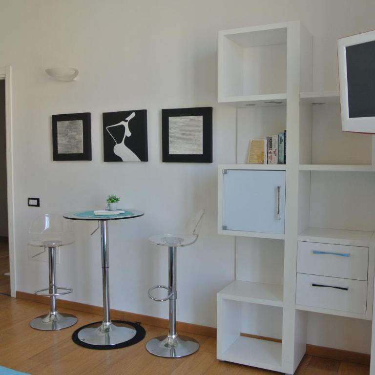 Marina Di Castello - Deluxe Double Room with Balcony - 2