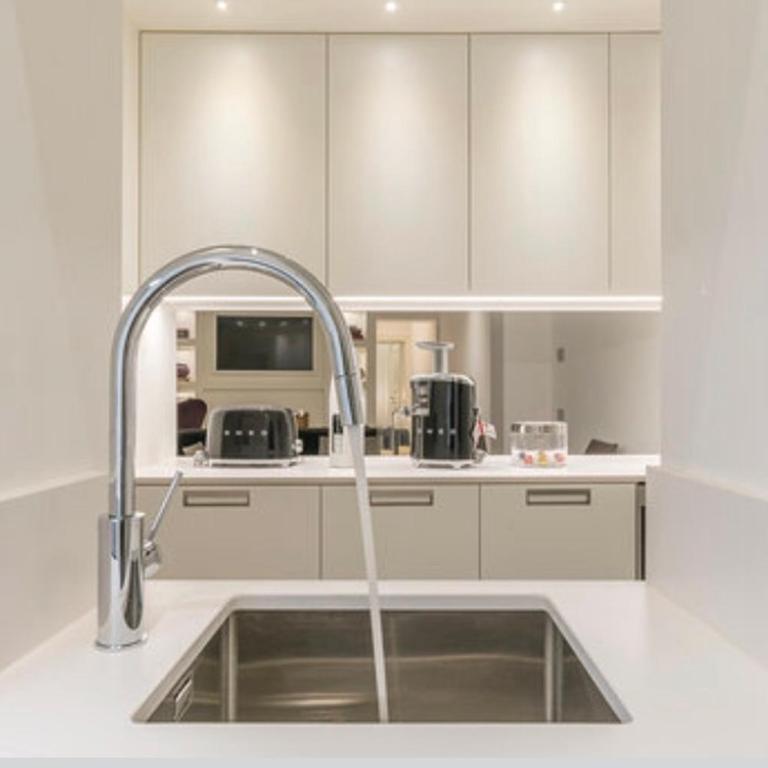 Reale Luxury Home - Two-Bedroom House - 13