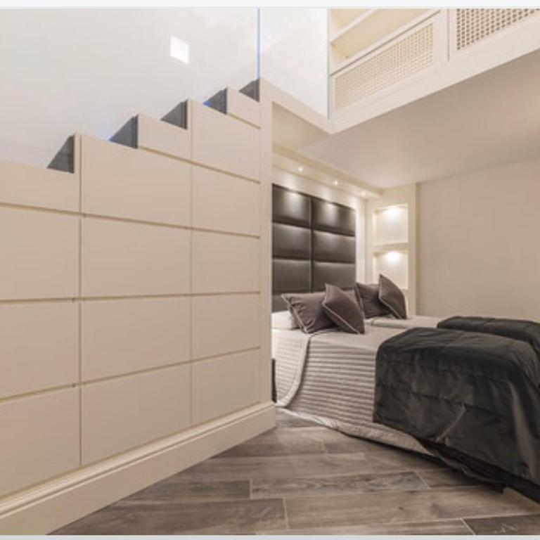 Reale Luxury Home - Two-Bedroom House - 9