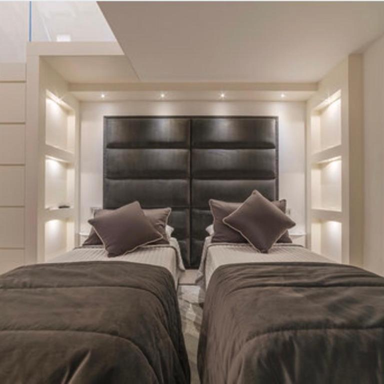 Reale Luxury Home - Two-Bedroom House - 3