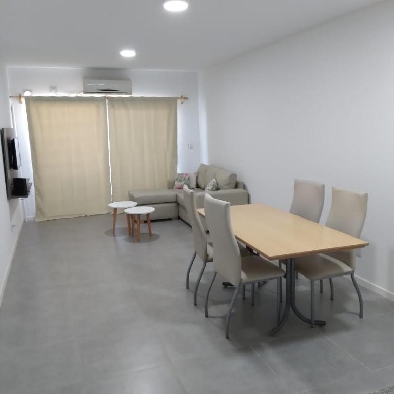 MIRADORES DEL BOULEVAR - Apartamento de 1 dormitorio - 5