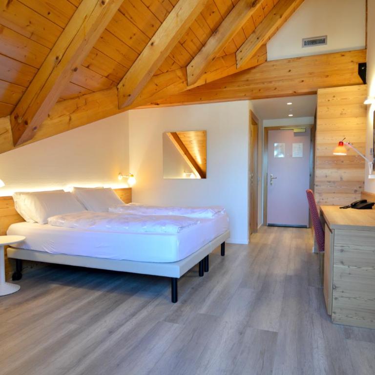 Alpholiday Dolomiti Wellness & Family Hotel - Habitación Doble Superior - 2