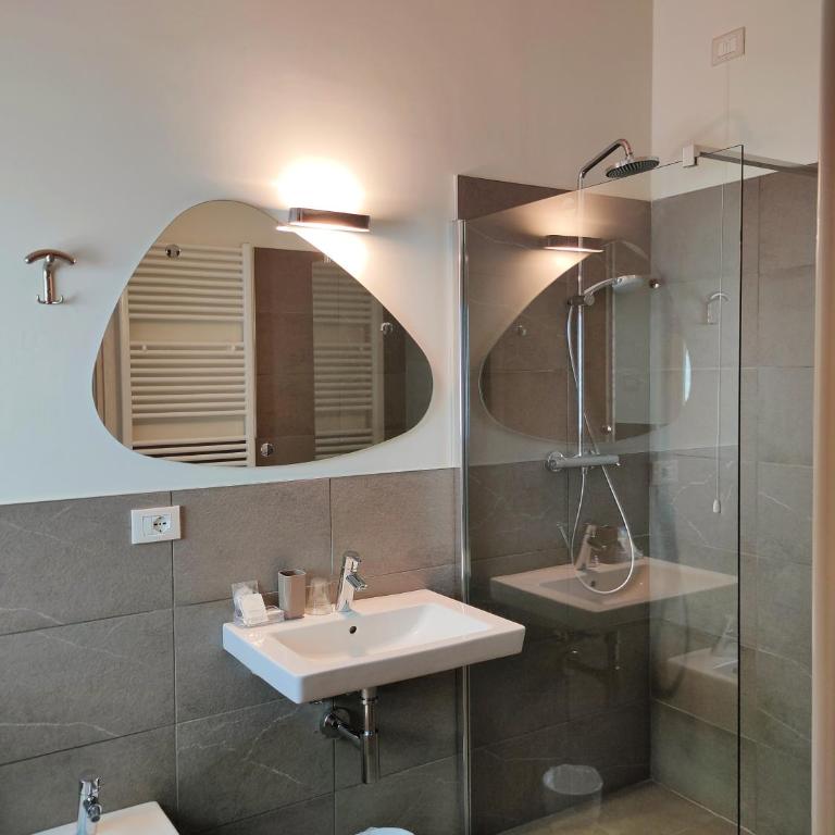 Nuova Opera Rooms & Apartments - Camera Matrimoniale Standard - 10