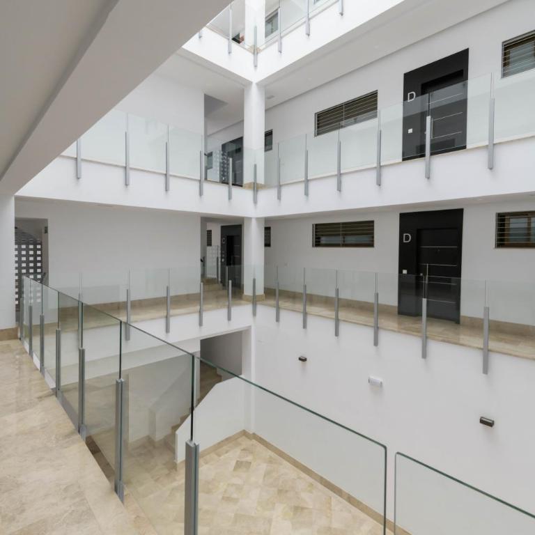 WintowinRentals Plaza del Teatro Malaga Historic Center & free parking - Apartamento de 3 dormitorios - 63